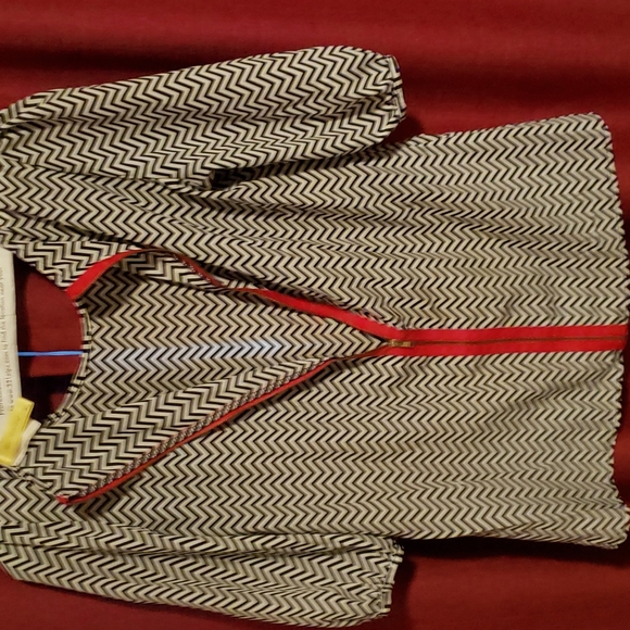 Bee Stitched blouse chevron print - Picture 5 of 7